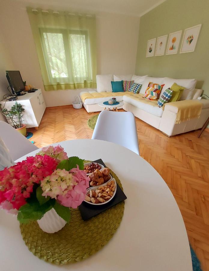 Apartments Iva Τίβατ Εξωτερικό φωτογραφία