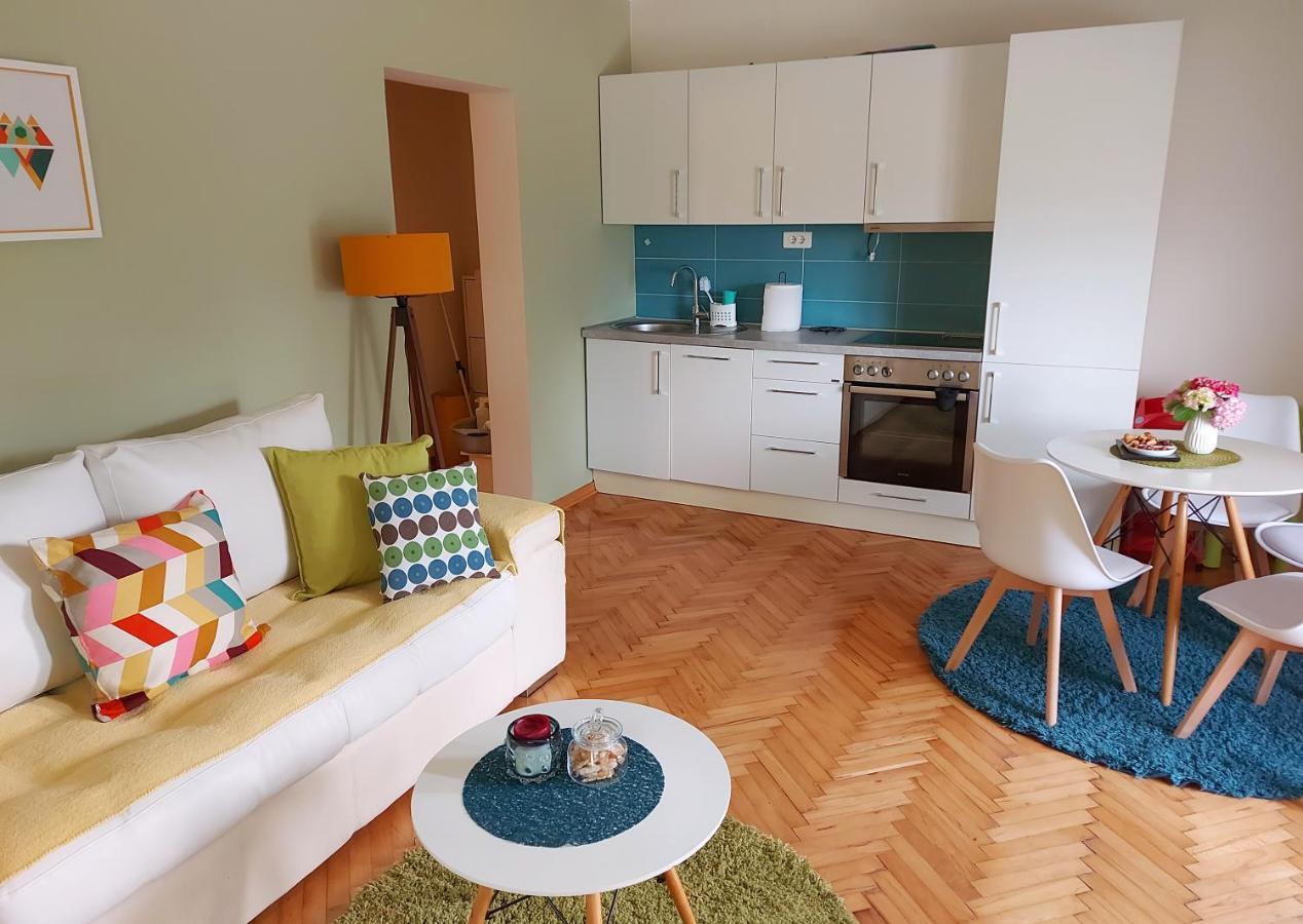 Apartments Iva Τίβατ Εξωτερικό φωτογραφία