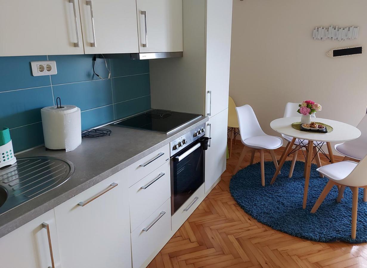 Apartments Iva Τίβατ Εξωτερικό φωτογραφία