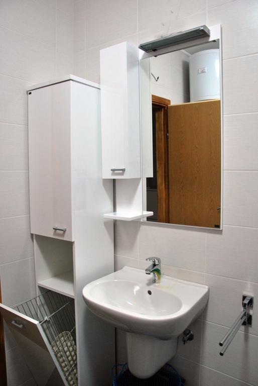Apartments Iva Τίβατ Δωμάτιο φωτογραφία